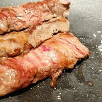 肉寿司 肉和食 KINTAN コレド室町 - PRIMEハラミのステーキ