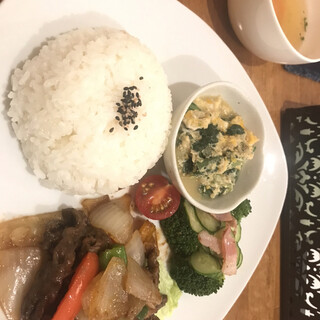 オシャレな空間 円町駅でおすすめのカフェをご紹介 食べログ オシャレな空間 円町駅でおすすめのカフェをご紹介 食べログ