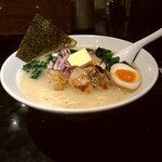 鶏そば・ラーメン Tonari - 限定牡蠣とほうれん草の塩バターラーメン