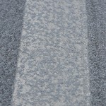 軽井沢プリンスホテル - 浅間山噴火；火山灰の積もった道路