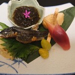 Sushi Izakaya Karakusa - 