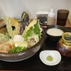 秀乃屋うどん