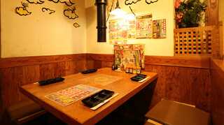 Gyuushige - 4人掛けテーブル席（3番席）