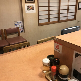 第六ギョーザの店_2