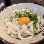 Ise Udon Ise - 月見うどん 税込550円