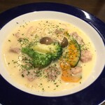 Itsuka - 彩り野菜と鶏肉のクリーム煮