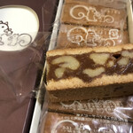 鎌倉紅谷 八幡宮前本店 - 