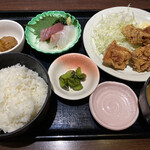 Hana No Mai - 唐揚&ミニ刺身定食　(750円)