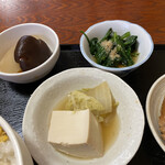 ささら - 炊き合わせ 煮豆腐 ほうれん草おひたし
