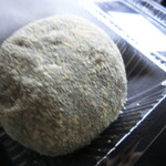 さわ山 - 草餅(125円)