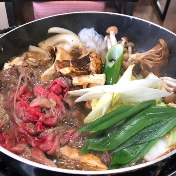 近江牛と松茸を心ゆくまで暴れ食いできるお店 By まおちいこ 松茸屋魚松 油日 すき焼き 食べログ