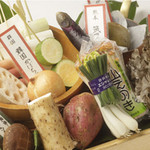 Daigomi - 野菜は契約農家から新鮮なものを