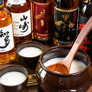 How about some fresh makgeolli, a popular accompaniment to authentic Yakiniku (Grilled meat)?