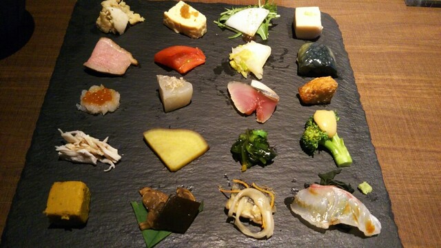 Sake Sumibi サケ スミビ 神戸三宮 阪急 居酒屋 ネット予約可 食べログ Sake Sumibi サケ スミビ 神戸三宮 阪急 居酒屋 ネット予約可 食べログ