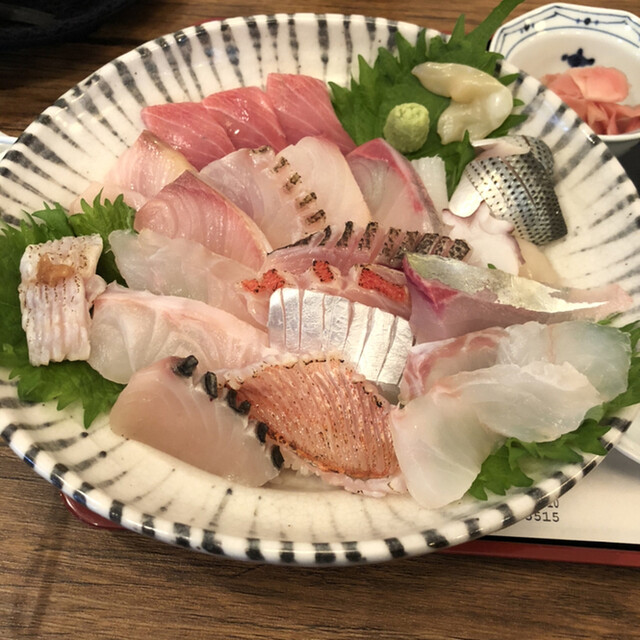 いりいち 沼津 海鮮丼 食べログ いりいち 沼津 海鮮丼 食べログ