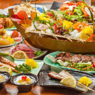 お得な飲み放題付きコースで、ワイワイ楽しいひと時を♪