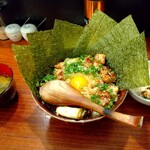 炭火焼鳥 千鳥足 - スペシャル丼