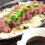 Charcoal-grilled domestic beef teppanyaki Steak