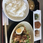 静岡餃子 鶏唐揚 きゃべつ - 