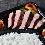 厚切りローストポーク弁当