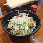 暁 製麺 - チャーシュー丼
