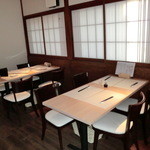 Jinkurou - テーブル席