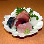 海老重 - 料理写真:お刺身五点盛り