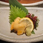 炉ばた情緒 かっこ - 松島産 ほや刺し