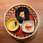 料理屋 とり匠 - 半熟卵のオムライス膳 ¥1,150 の前菜盛合せ