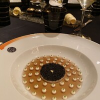 ガストロノミー ジョエル・ロブション - キャビアアンペリアル美しい