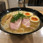 麺屋 K - 鶏✖️魚ラーメン850円、味玉100円,