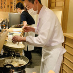 日本橋 蕎ノ字 - ☆天ぷらに深い愛情を注ぐ鈴木大将。