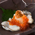 Sousakuya Minatomachi - 牡蠣とうにイクラぽん酢