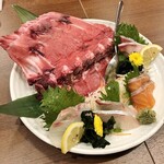 Ossan Sushi Sakaba - 特選お造り盛り合わせ税抜1399円