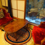 乳頭温泉郷 妙乃湯 - 部屋から先達川が見えます。