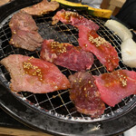 焼肉一心たん助 - 