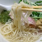 サカナバル - 麺リフト