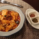 神楽坂芝蘭 - 陳麻婆豆腐 花山椒と青山椒添え