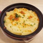 トンテキ食堂8 - マッシュポテトのチーズ焼き(400円)