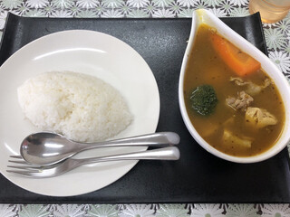 BORN - スープカレー550円