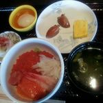 ラビスタ函館ベイ - 39 今朝の料理 勝手丼