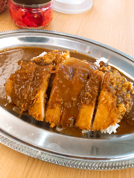 日曜日の昼の北浜で甘いけど唐辛子辛いリーズナブルなカツカレー By Takepunks かつかつカレー8 北浜店 カツカツカレースリーエイト 北浜 カレーライス 食べログ