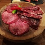 Azabu Juuban Yakiniku Kintan - 