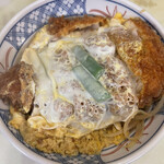 あけぼの - カツ丼上から