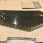 鮨 心白 - そろそろ寿司タイム　只今22時少し前ここまで3時間です