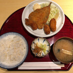 Shouya - あじ・カキフライ合盛り定食