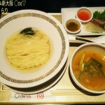 鯛白湯らーめん ○de▽ - 