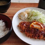 ドジャース食堂 - 豚ロースカツ定食。