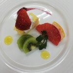 カジュアルレストラン パティオガーデン - 