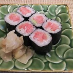 玄海鮨 - トロ鉄火巻  700円・・・かな？